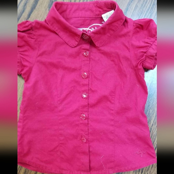 Guess Girls Red Button Down Shirt 2T Short Sleeve - Picture 3 of 5
